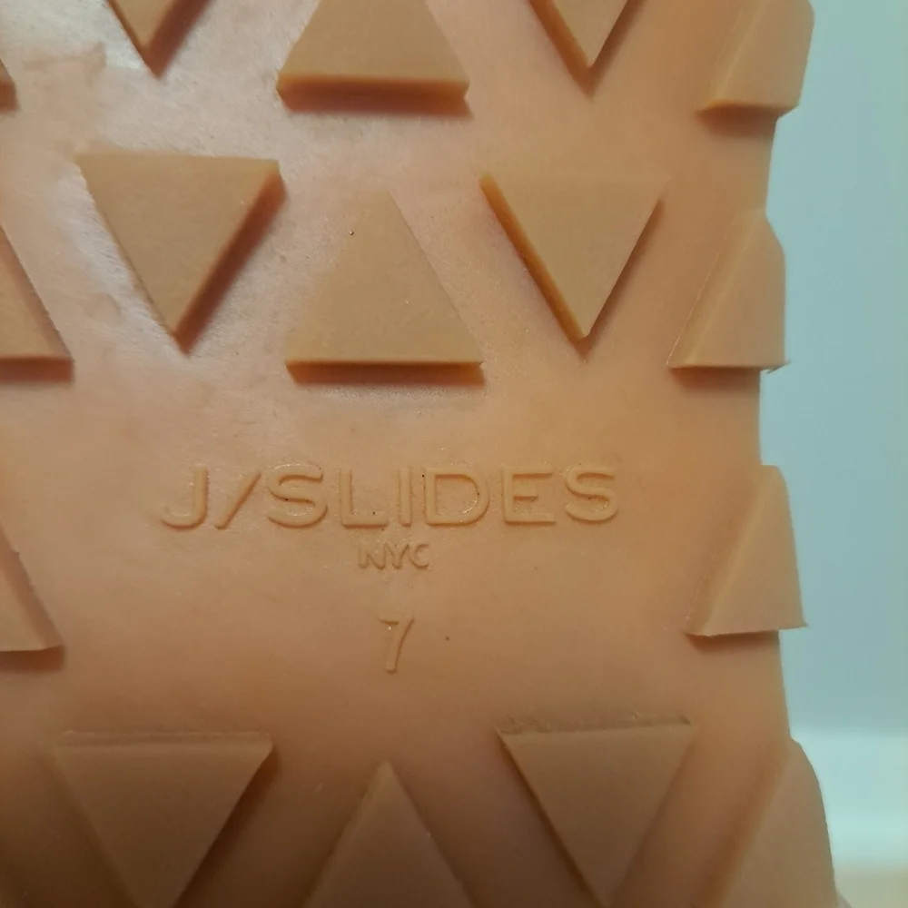 J/Slides NYC Retro Runner Sneakers